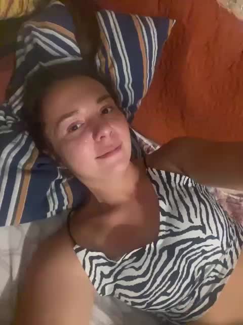 HelgaLeo Cam Model Chat October 14, 2025