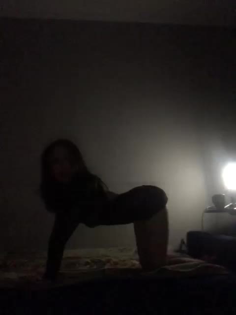 Kitana_mk Cam Model Chat October 14, 2025