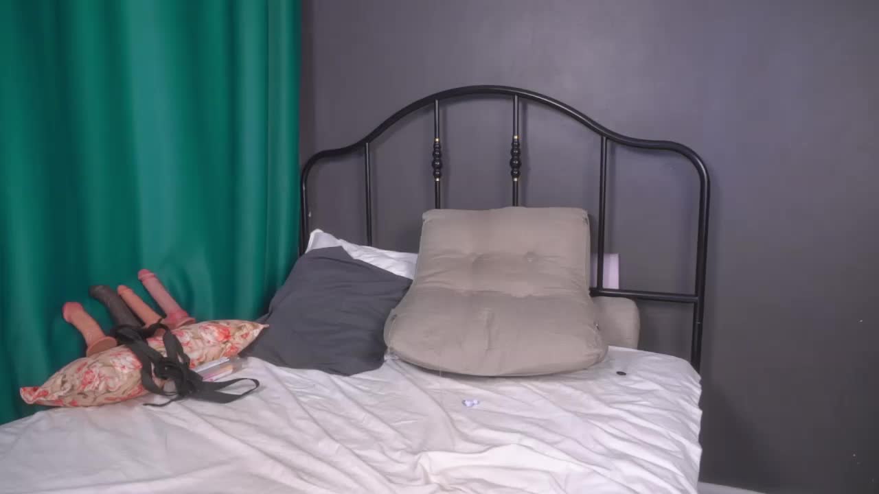 IsadoraDunkan Cam Model Chat October 14, 2025