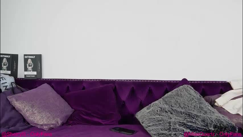 thespeakeazy Cam Model Chat October 14, 2025