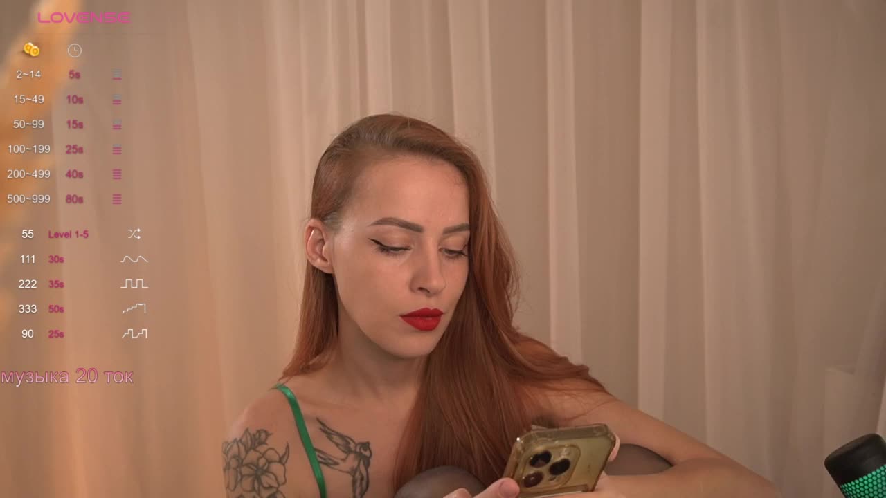 PONI_DI Cam Model Chat October 14, 2025