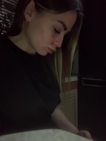 Polichkaaaa Cam Model Chat October 14, 2025