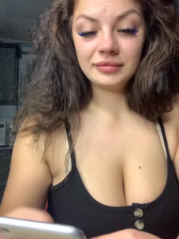 Sweeeeet_Candy Cam Model Chat October 14, 2025