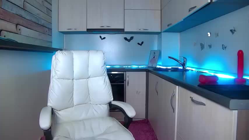 Skinny_Nally Cam Model Chat October 14, 2025