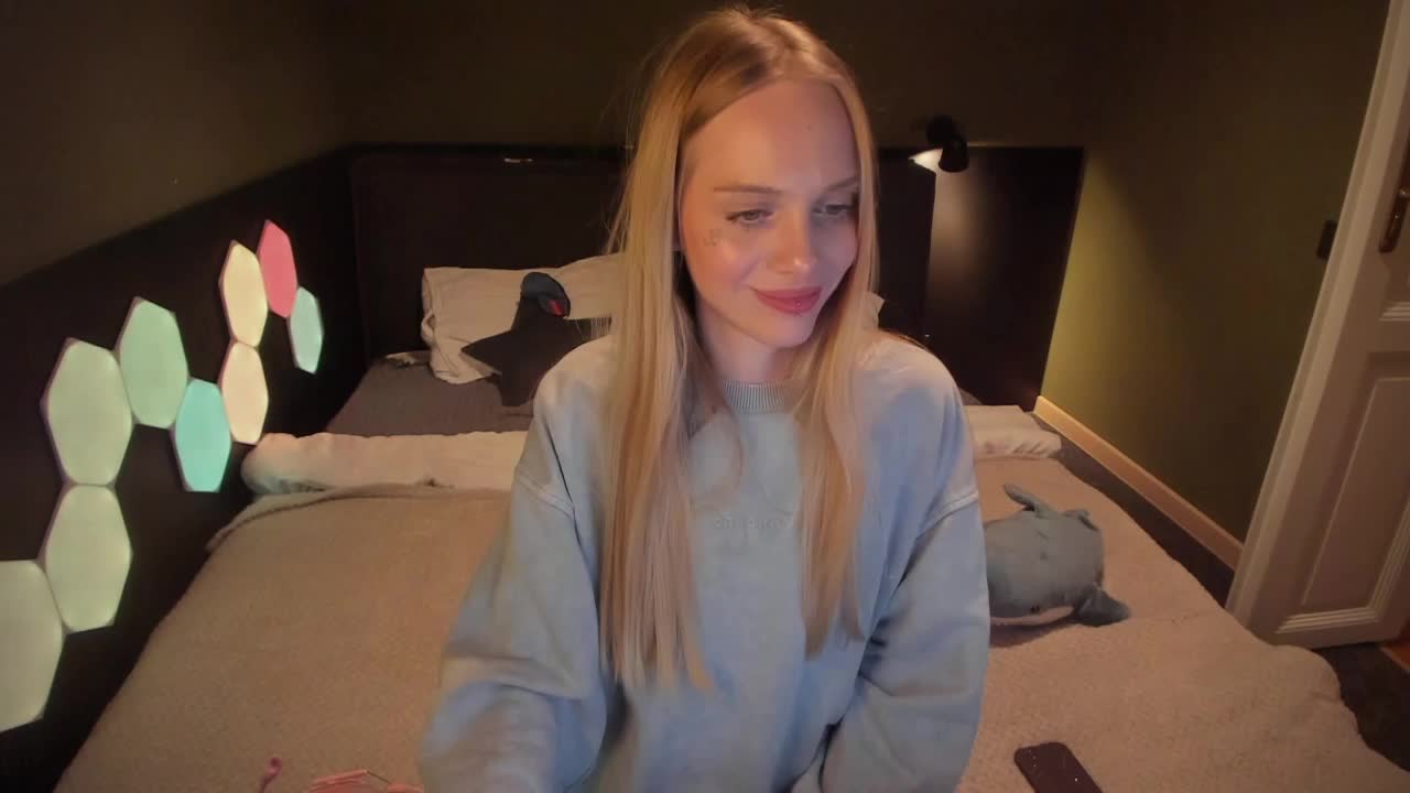 Tina_ne_malina Cam Model Chat October 14, 2025