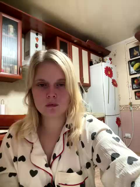 Pionchick Cam Model Chat October 14, 2025