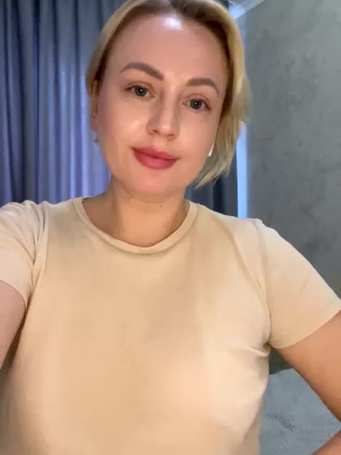 CozySandra Cam Model Chat October 14, 2025