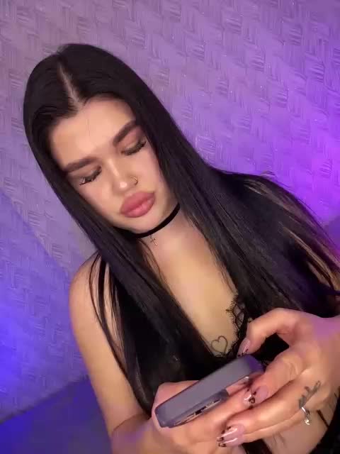 suchka-black- Cam Model Chat October 14, 2025