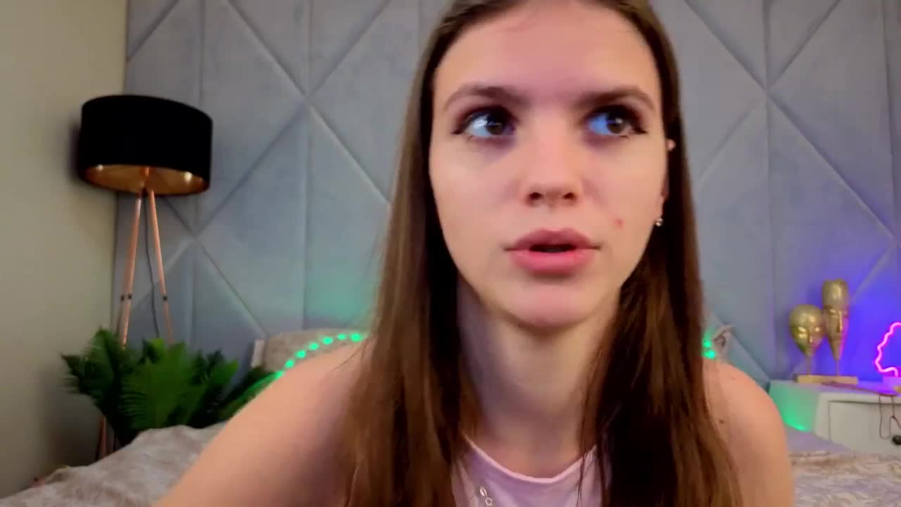 PussyOnLuck Cam Model Chat October 14, 2025