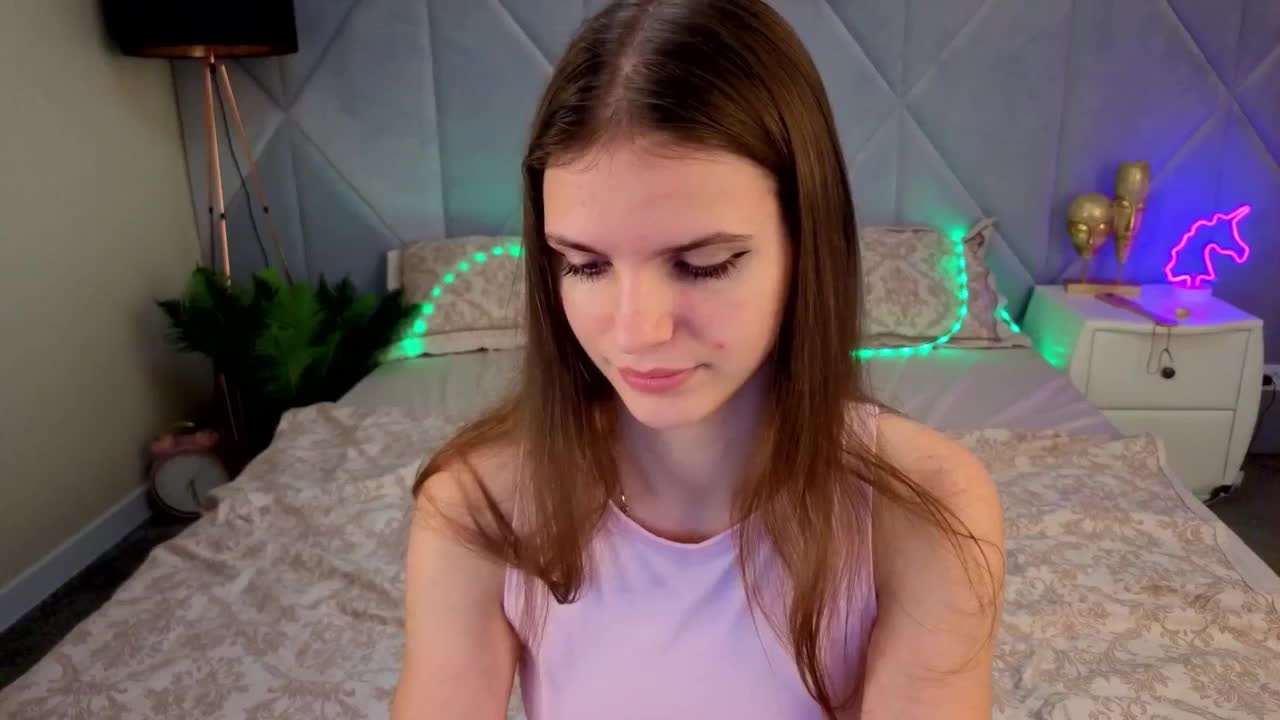 PussyOnLuck Cam Model Chat October 14, 2025