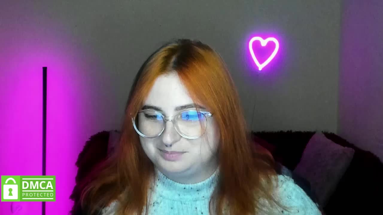 Aliciaredluv Cam Model Chat October 14, 2025