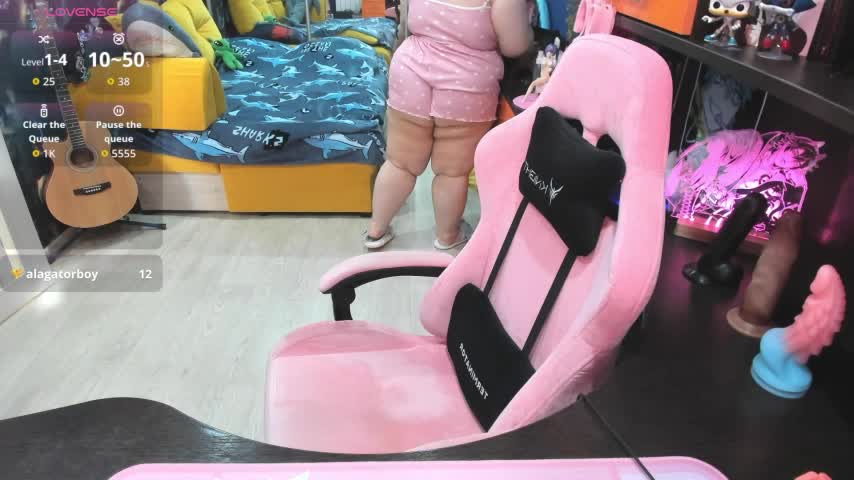 Softie_Sofy Cam Model Chat October 14, 2025