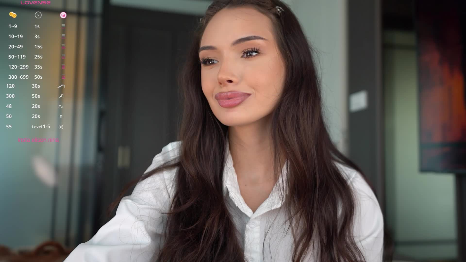 elisonni Cam Model Chat October 14, 2025