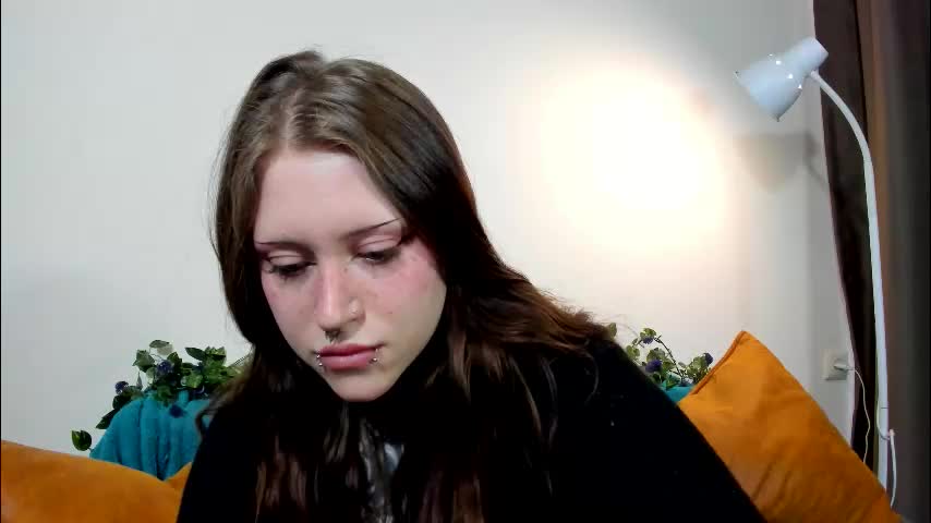 vergill_hella Cam Model Chat October 14, 2025