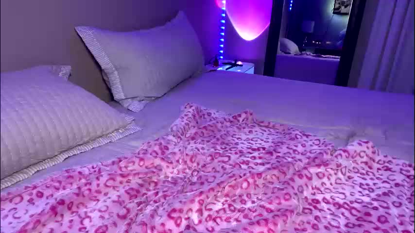 flexyroxxxy Cam Model Chat October 14, 2025