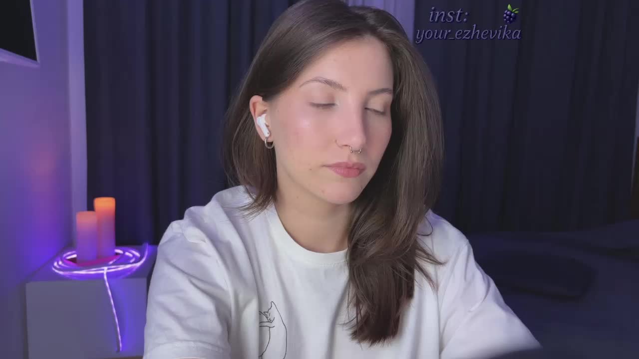 EzheVika Cam Model Chat October 14, 2025