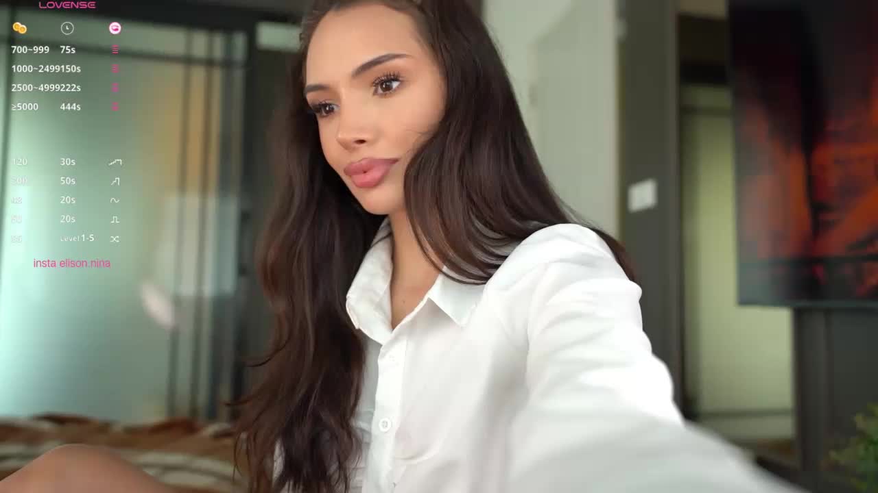 elisonni Cam Model Chat October 14, 2025