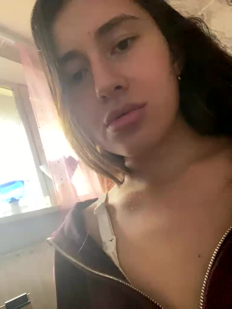 KristinaScott Cam Model Chat October 14, 2025