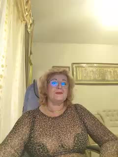 KarinkaSweet Cam Model Chat October 14, 2025
