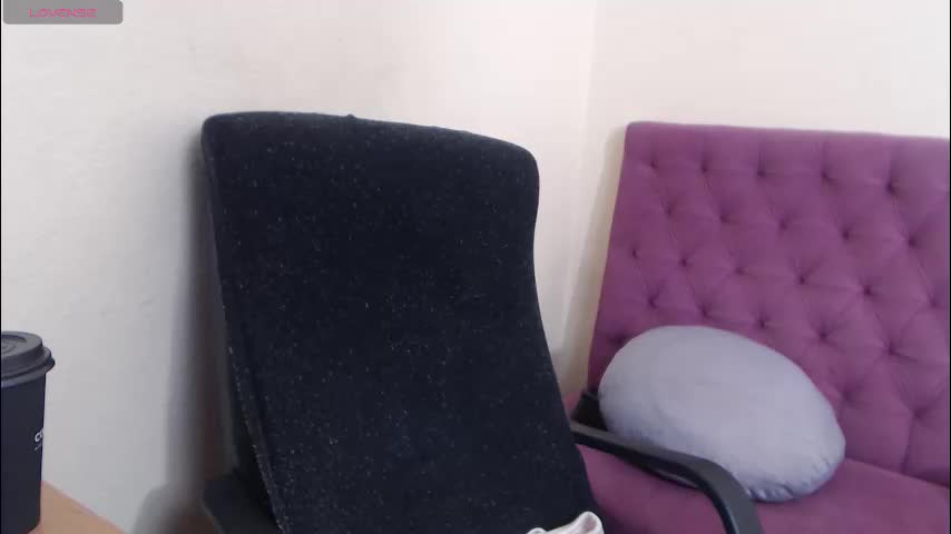 monikaskyfull Cam Model Chat October 14, 2025