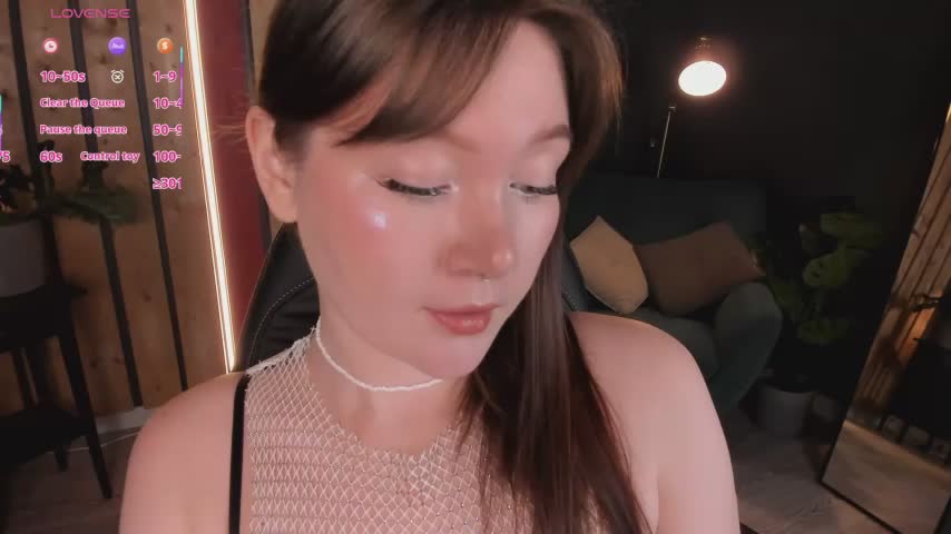 Ash_Hasmy Cam Model Chat October 14, 2025