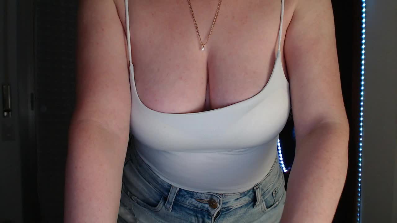 Alina-Lovely Cam Model Chat October 14, 2025