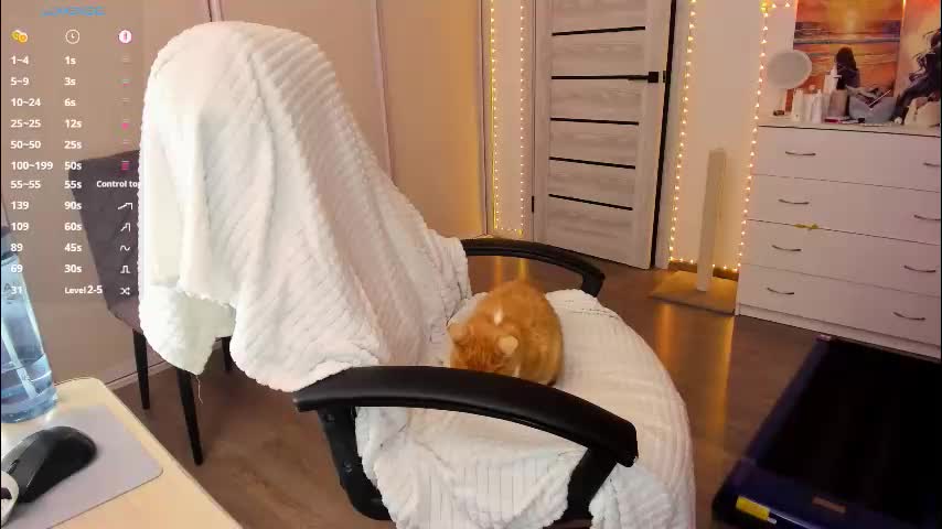 ophelia_mm Cam Model Chat October 14, 2025