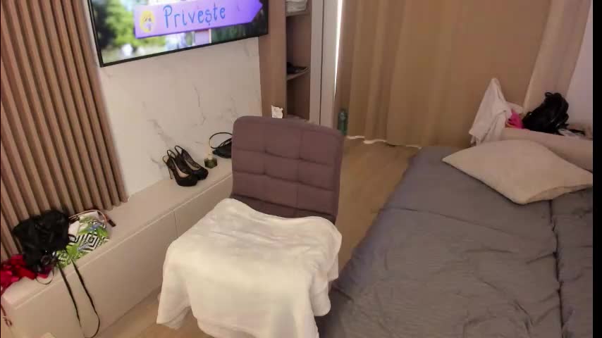 sensualbarbies Cam Model Chat October 14, 2025