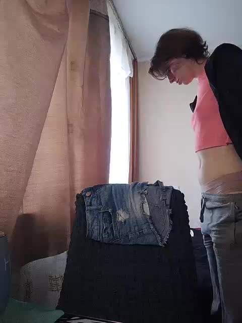 Your_Kitty Cam Model Chat October 14, 2025