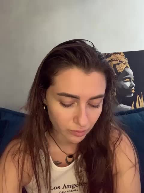 WILDGIRL Cam Model Chat October 14, 2025