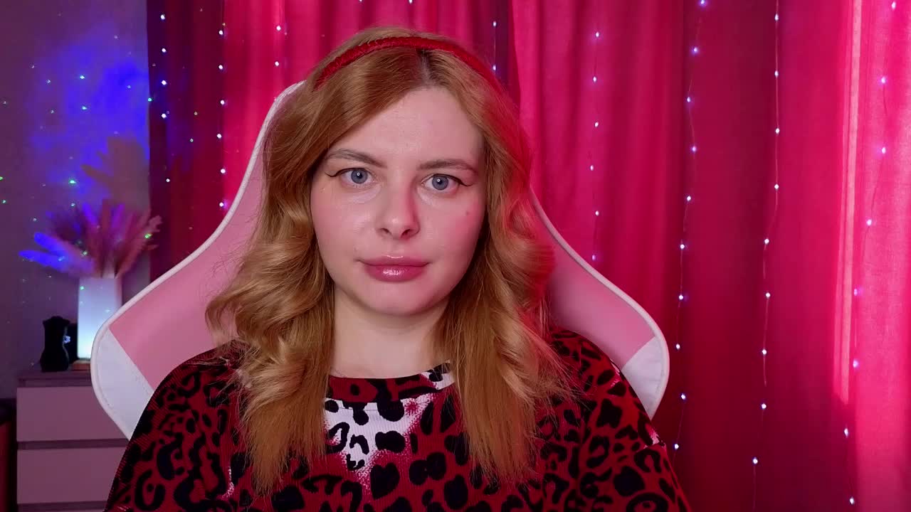 Venus_ Cam Model Chat October 14, 2025