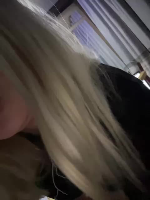 zika99 Cam Model Chat October 14, 2025