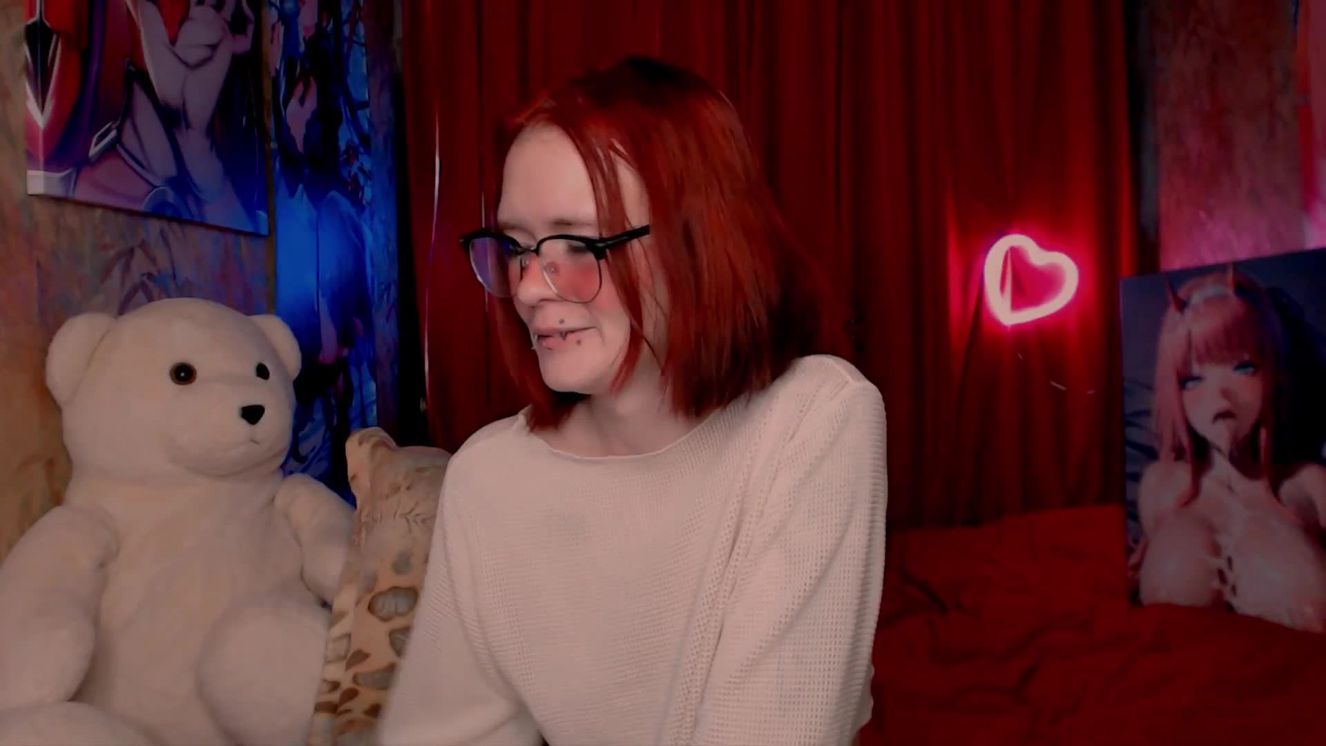 Velvet-and-Venom Cam Model Chat October 14, 2025