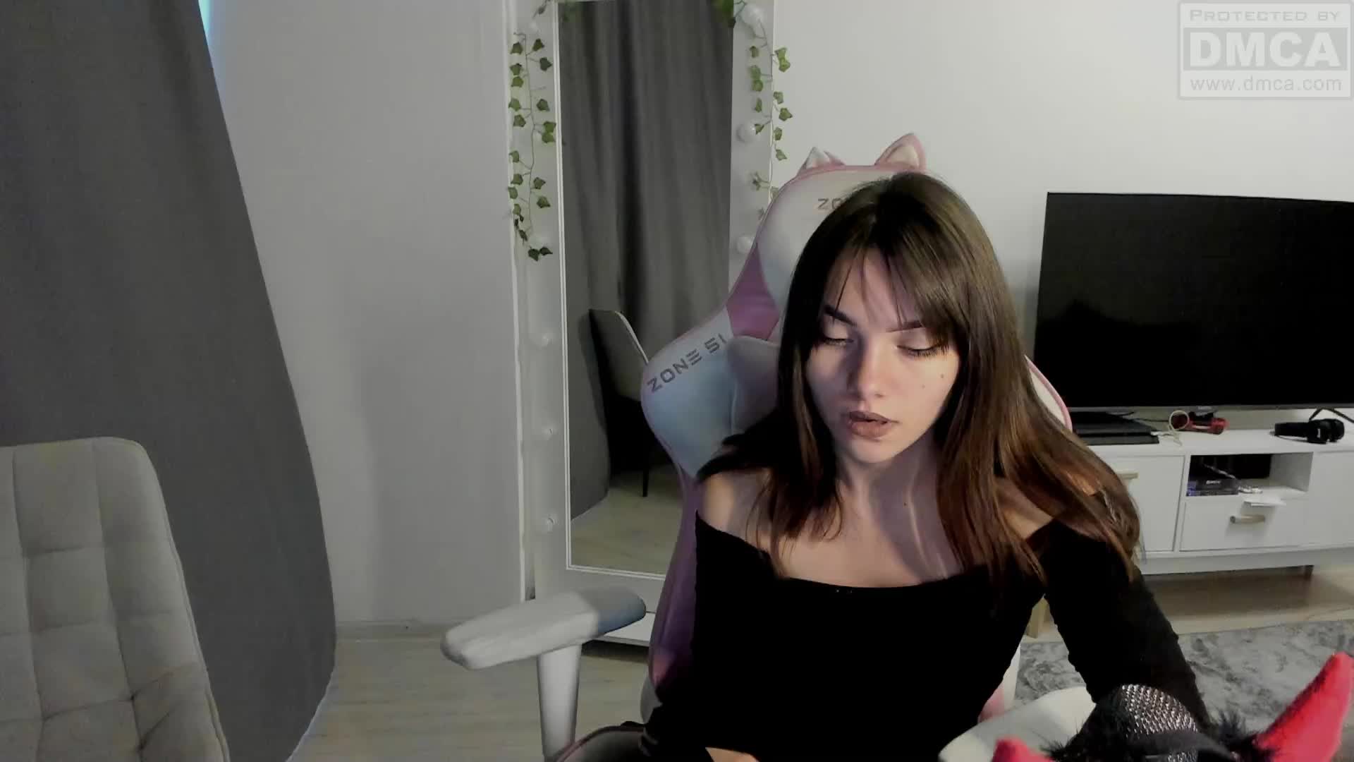 FanatKenli Cam Model Chat October 14, 2025