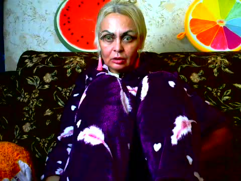 Gardener_of_Illusions Cam Model Chat October 14, 2025