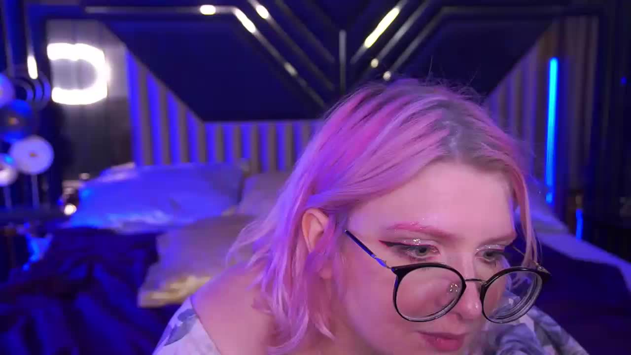 CoolTatis Cam Model Chat October 14, 2025