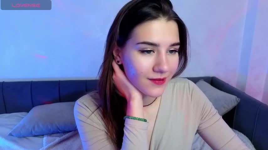 Sweetie_Catt Cam Model Chat October 14, 2025