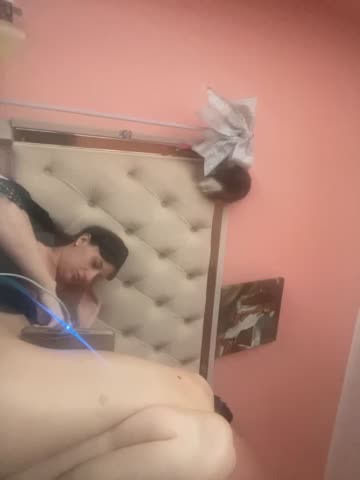 Flossy_Vettie Cam Model Chat October 14, 2025