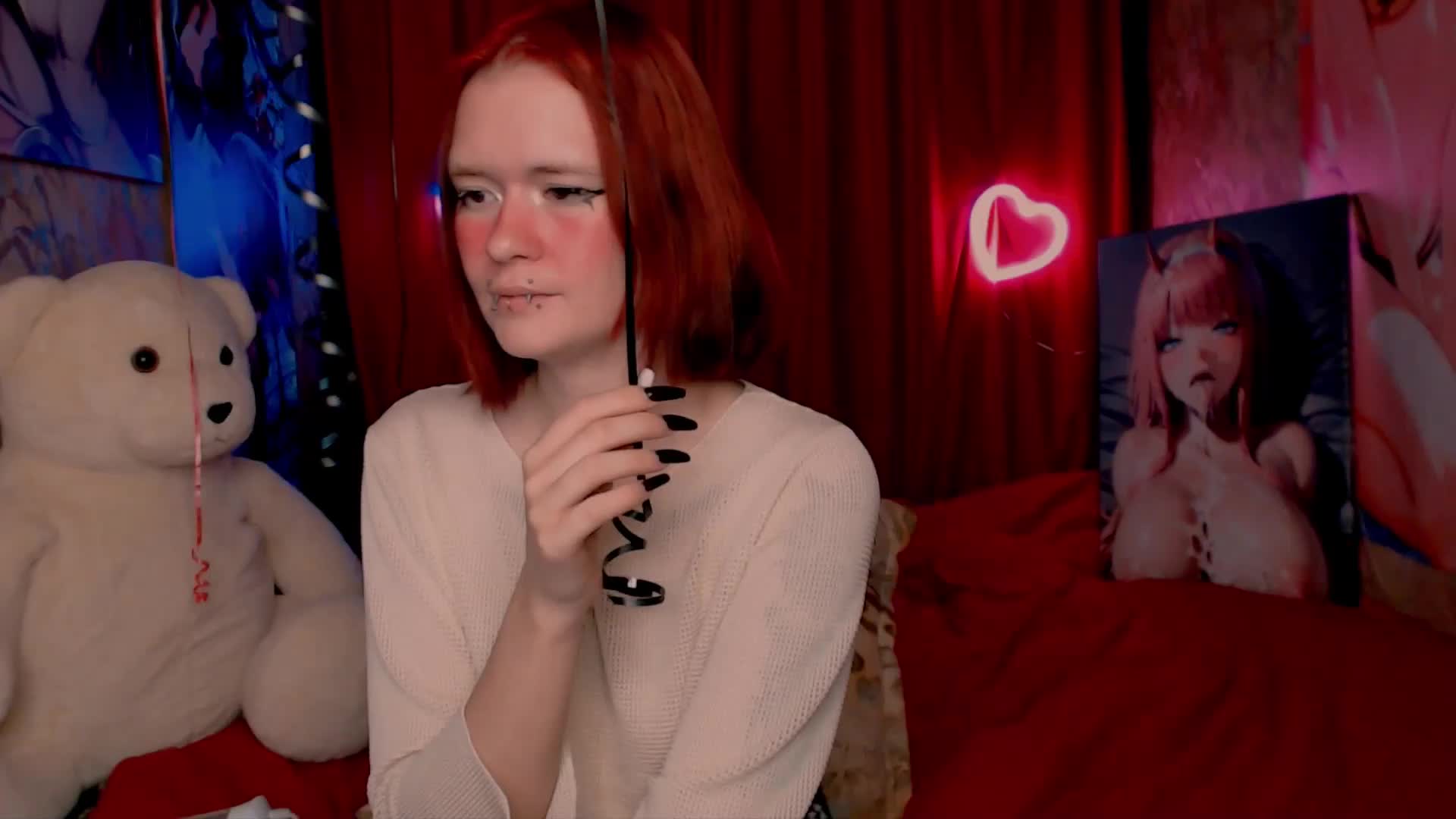 Velvet-and-Venom Cam Model Chat October 14, 2025