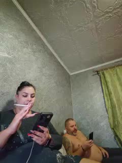 Cleopatra1990 Cam Model Chat October 14, 2025