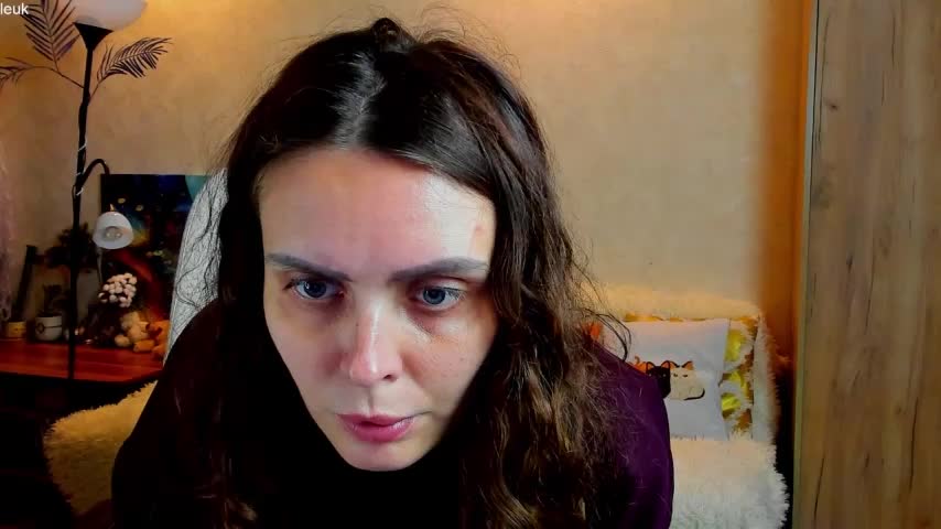 mia_grantes Cam Model Chat October 14, 2025