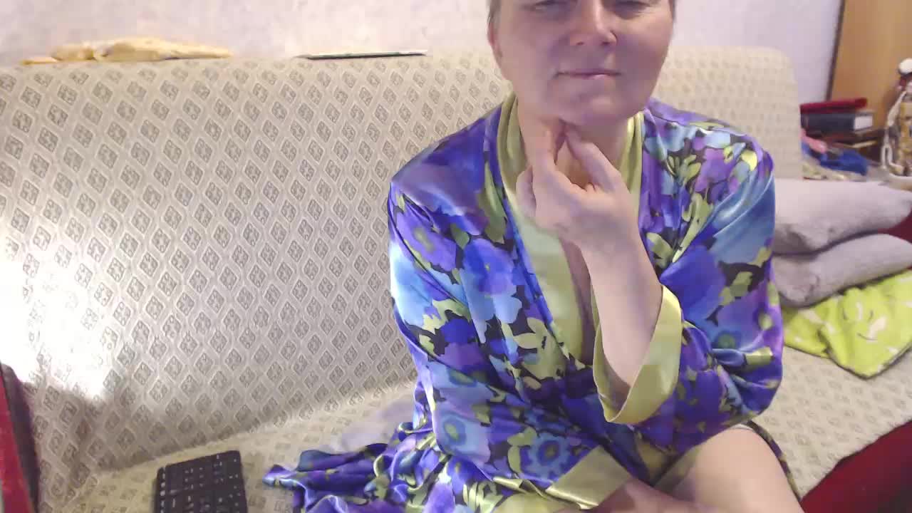 lisaEmersson Cam Model Chat October 14, 2025