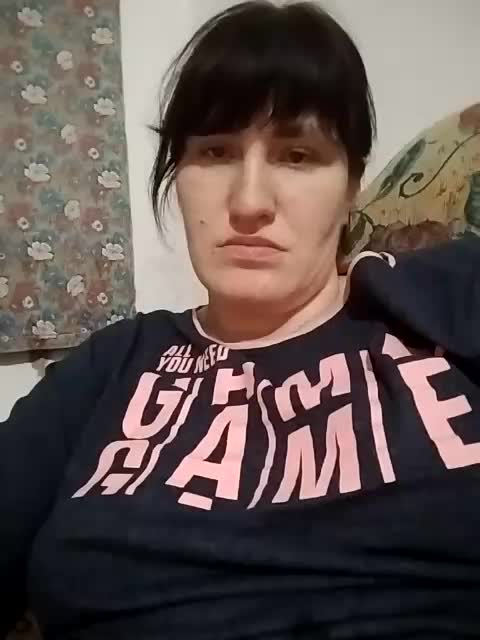 Xo4y-SeXa Cam Model Chat October 14, 2025