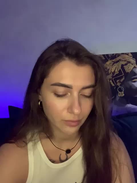 WILDGIRL Cam Model Chat October 14, 2025