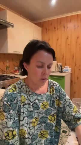 vik77777A Cam Model Chat October 14, 2025