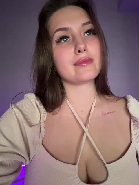 SweetySonya Cam Model Chat October 14, 2025