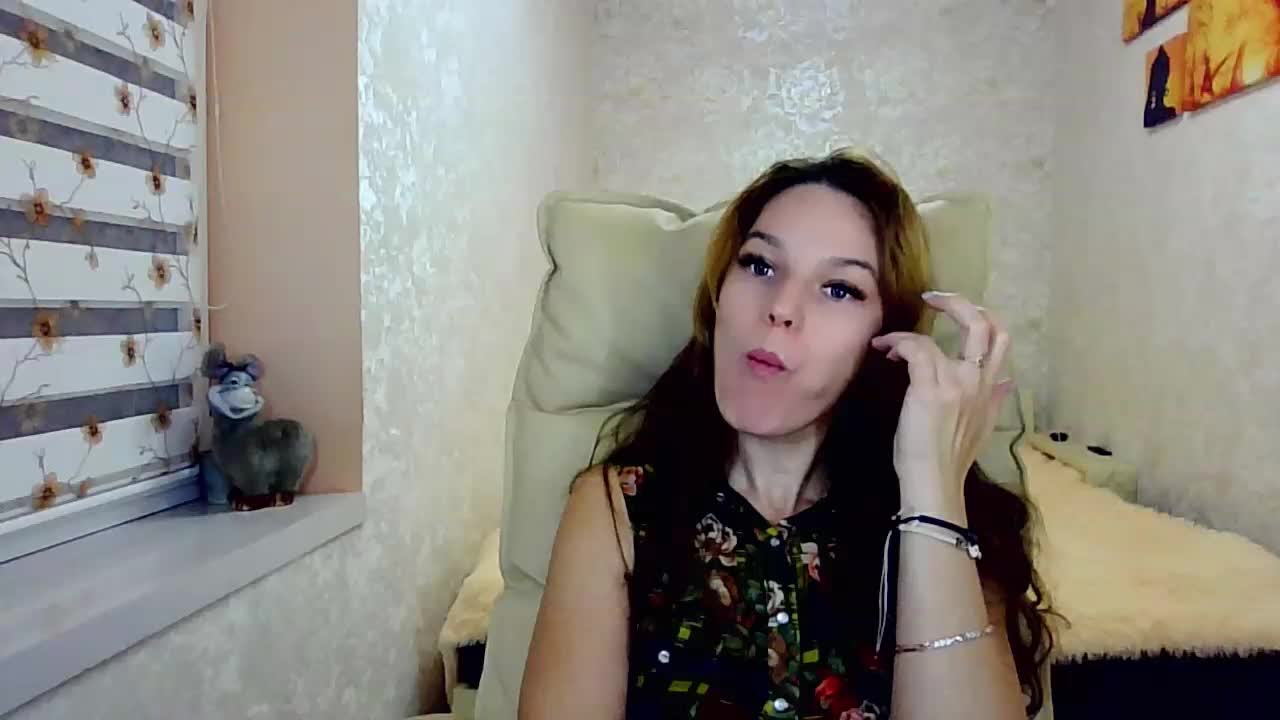 smilesss Cam Model Chat October 14, 2025
