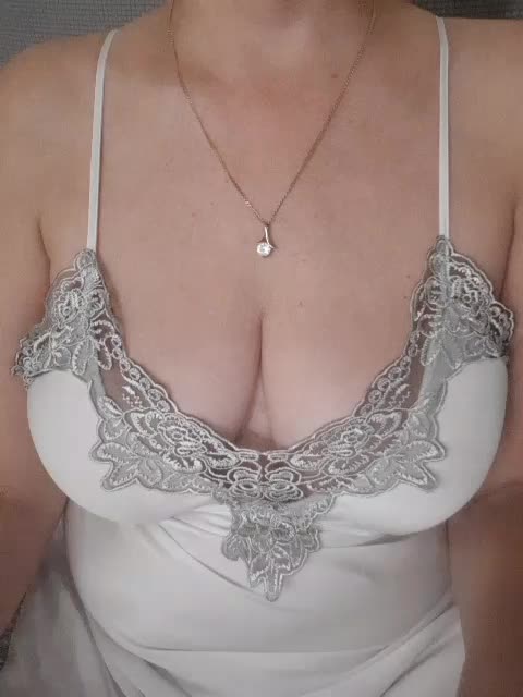 SexiestJess45 Cam Model Chat October 14, 2025