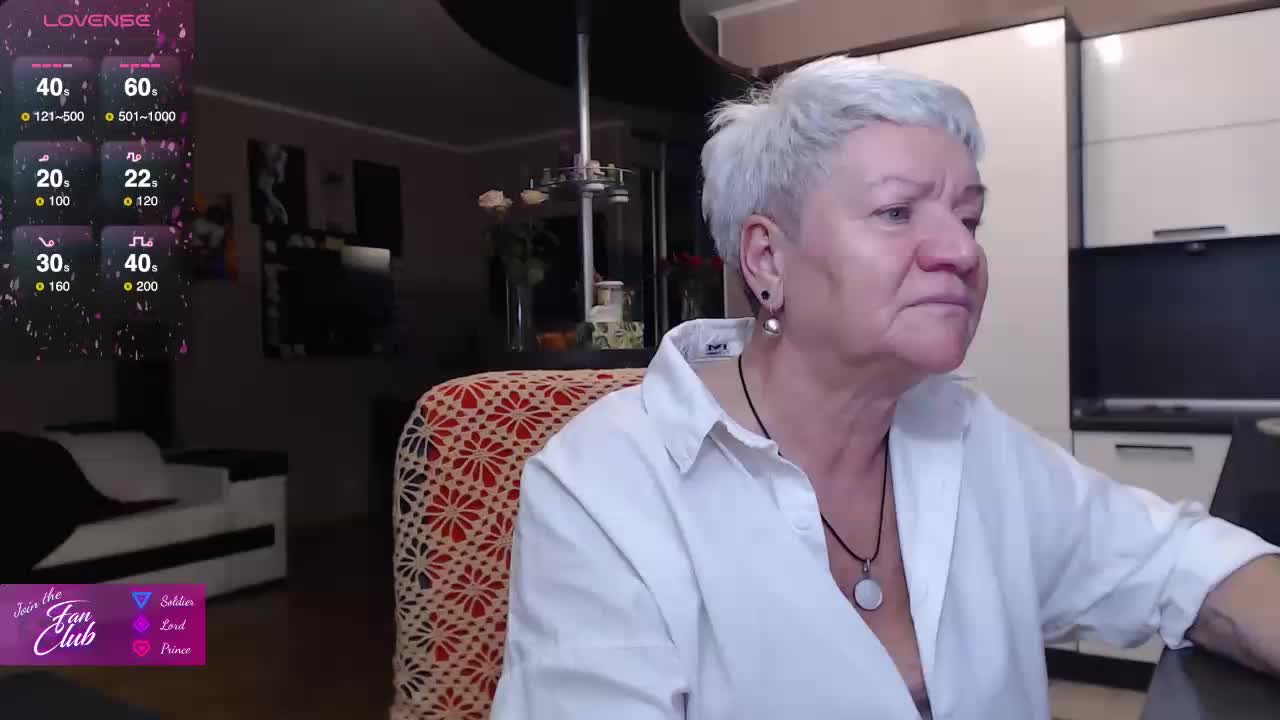 roxana-brooks Cam Model Chat October 14, 2025