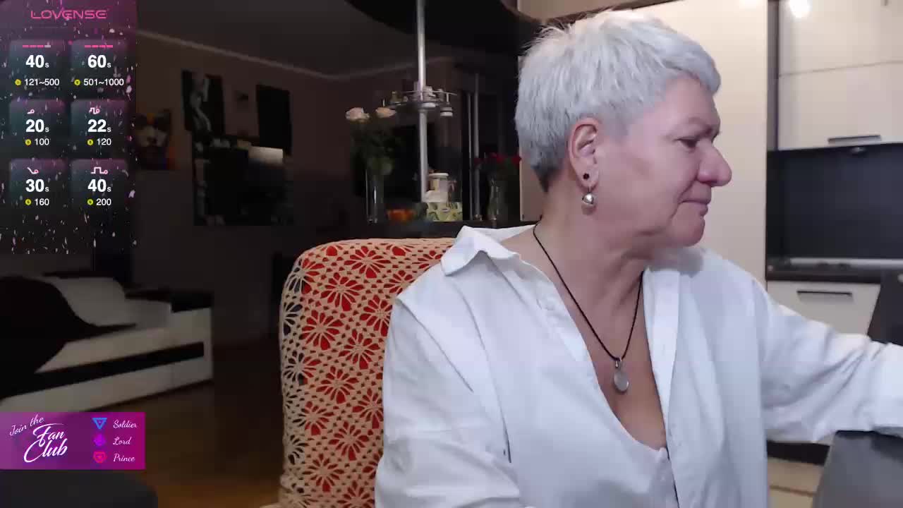 roxana-brooks Cam Model Chat October 14, 2025